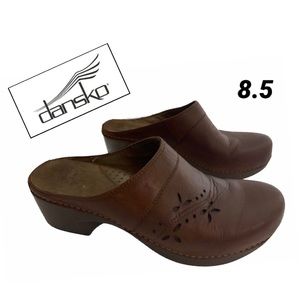 Dansko Brown Leather Trina Professional Clog